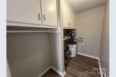 4739 Hedgemore Drive #T, Charlotte, NC 28209 - Photo 21