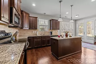 2419 Dellwood Dr, Monroe, NC 28110 - Photo 9