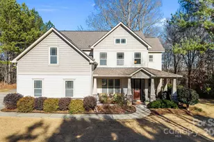 2419 Dellwood Dr, Monroe, NC 28110 - Photo 3