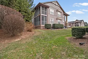 1002 Deermouse Way, Hendersonville, NC 28792 - Photo 3