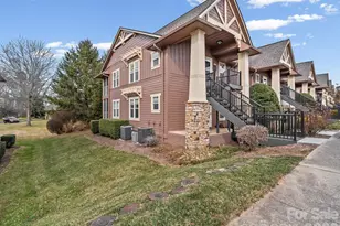 1002 Deermouse Way, Hendersonville, NC 28792 - Photo 7