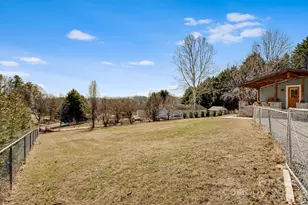 213 Sandy Creek Ct, Hendersonville, NC 28792 - Photo 29