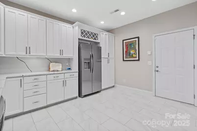 2904 Autumn Harvest Lane, Charlotte, NC 28269 - Photo 13