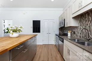 414 New Bern Station Ct, Charlotte, NC 28209 - Photo 11