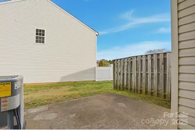 3855 Glenlea Commons Drive, Charlotte, NC 28216 - Photo 31