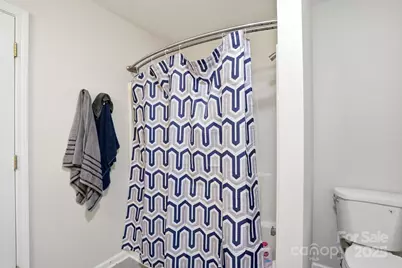 3855 Glenlea Commons Drive, Charlotte, NC 28216 - Photo 25