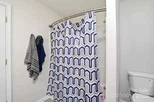 3855 Glenlea Commons Dr, Charlotte, NC 28216 - Photo 25