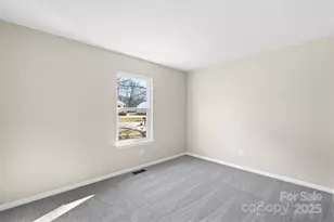 10010 Garth Wood Rd, Charlotte, NC 28273 - Photo 17