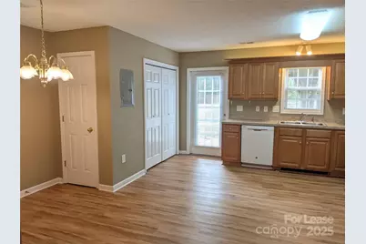 140 Locomotive Lane #106, Mooresville, NC 28115 - Photo 5