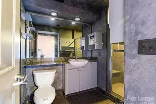 710 W Trade St, Charlotte, NC 28202 - Photo 25