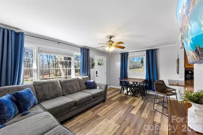 652 Dallas Spencer Mountain Road, Dallas, NC 28034 - Photo 5