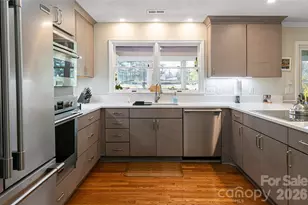 774 Crooked Creek Rd, Hendersonville, NC 28739 - Photo 15