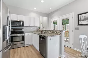 12103 Saddle Pace Ln, Charlotte, NC 28269 - Photo 15