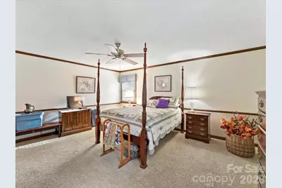 10803 Chestnut Hill Drive, Matthews, NC 28105 - Photo 15