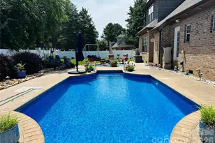 215 Thompson Ct, Indian Trail, NC 28079 - Photo 3