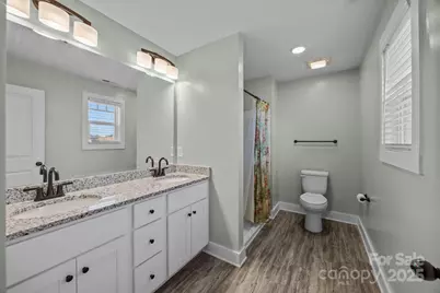 701 3rd Street SE, Conover, NC 28613 - Photo 15