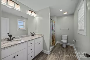 701 3rd St SE, Conover, NC 28613 - Photo 15