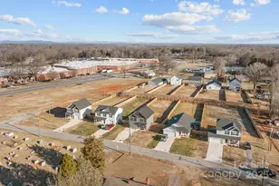 701 3rd St SE, Conover, NC 28613 - Photo 25