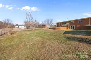 114 Valley Dr, Badin, NC 28009 - Photo 11