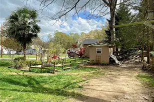 1402 W Mauney Ave, Gastonia, NC 28052 - Photo 17