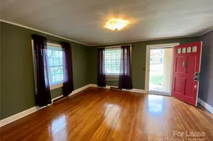 1402 W Mauney Ave, Gastonia, NC 28052 - Photo 3