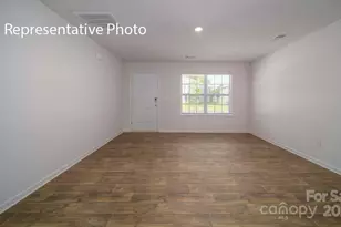 2075 10th St SE, Hickory, NC 28602 - Photo 3