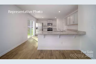 2075 10th Street SE, Hickory, NC 28602 - Photo 9