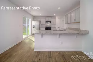 2075 10th St SE, Hickory, NC 28602 - Photo 9