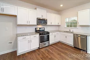 945 Two Brothers Ln, York, SC 29745 - Photo 5