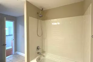 300 W 5th St, Charlotte, NC 28202 - Photo 15