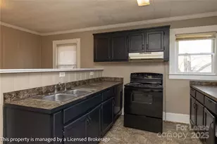 1420 Amhurst St, Albemarle, NC 28001 - Photo 11
