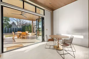 1709 Dearmon Dr, Charlotte, NC 28205 - Photo 17