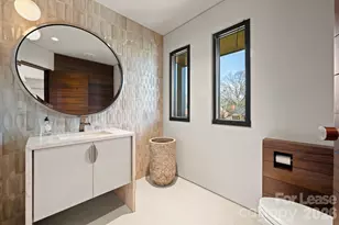 1709 Dearmon Dr, Charlotte, NC 28205 - Photo 25