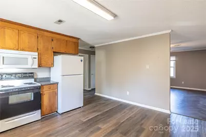 424 S Fourth Street #4, Albemarle, NC 28001 - Photo 5