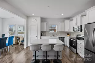 2502 Waverly Dr, Monroe, NC 28112 - Photo 9