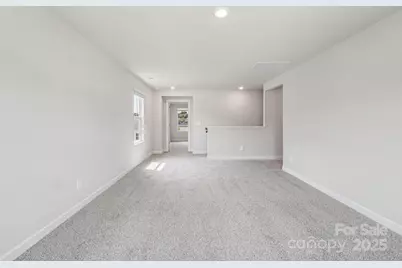 2073 Sunflower Circle, Newton, NC 28658 - Photo 13