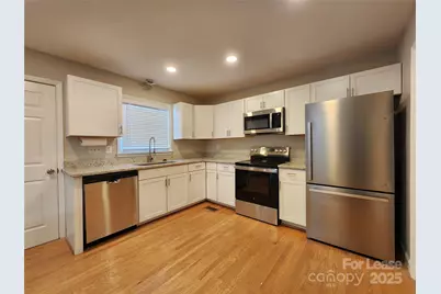 6618 Hartsell Place, Charlotte, NC 28215 - Photo 5