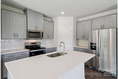 8120 Hidden Springs Trail, Charlotte, NC 28216 - Photo 7