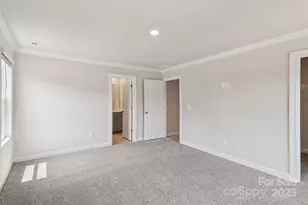 8104 Hidden Spgs Trl, Charlotte, NC 28216 - Photo 11