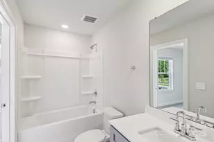 8104 Hidden Spgs Trl, Charlotte, NC 28216 - Photo 15