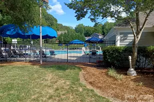 9910 White Cascade Dr, Charlotte, NC 28269 - Photo 5