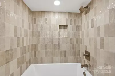 6300 Burlwood Road, Charlotte, NC 28211 - Photo 31