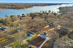 148 Crystal Cir, Mooresville, NC 28117 - Photo 5