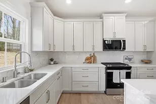 148 Crystal Cir, Mooresville, NC 28117 - Photo 15