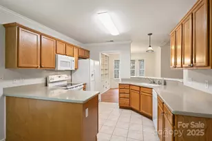 629 Kelford Ln, Charlotte, NC 28270 - Photo 9