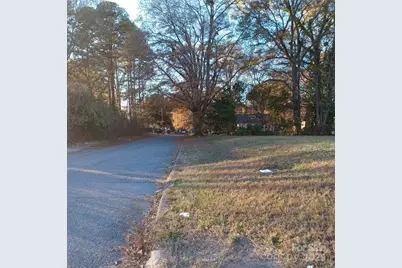 2217 S York Road, Gastonia, NC 28052 - Photo 9