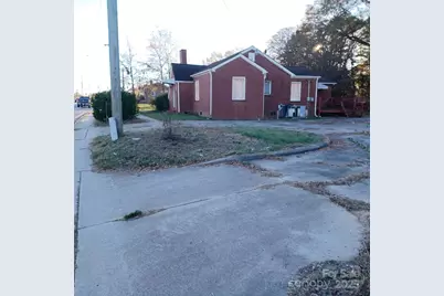 2217 S York Road, Gastonia, NC 28052 - Photo 7