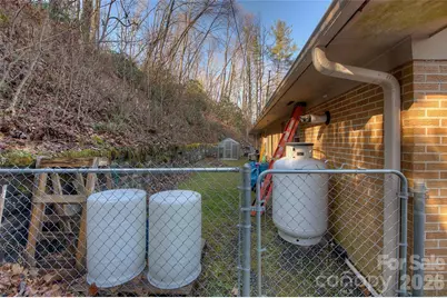 583 Deer Park Lake Road, Spruce Pine, NC 28777 - Photo 23