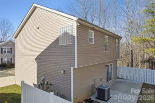 7307 Fig Ln, Charlotte, NC 28215 - Photo 7