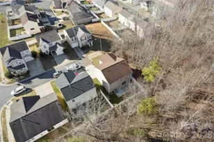 7307 Fig Ln, Charlotte, NC 28215 - Photo 9